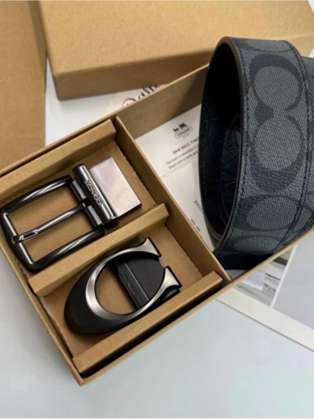 Coach Men's Signature Canvas Belt in Black/Gray